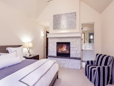 A Luxury Ski Ranch On thirty Seven  Acres Close to Aspen Ski